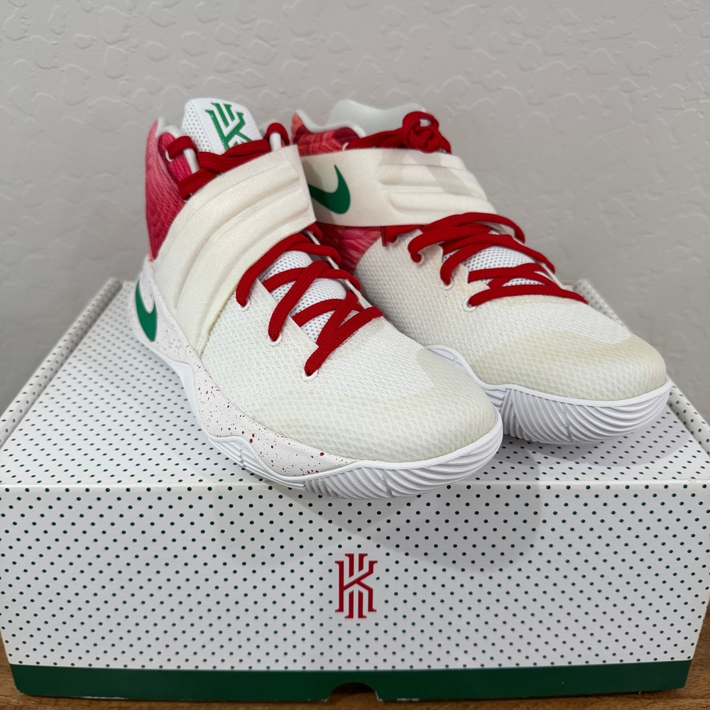 Nike Kyrie 2 Ky-Rispy Krispy Kreme Special Donut Box Mens Size 10 DS RARE